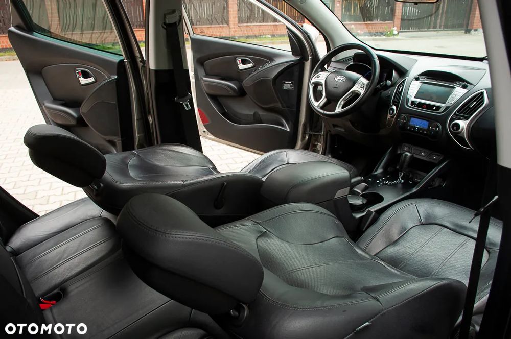 Hyundai ix35 2.0 CRDi 4WD Automatik Premium - 25