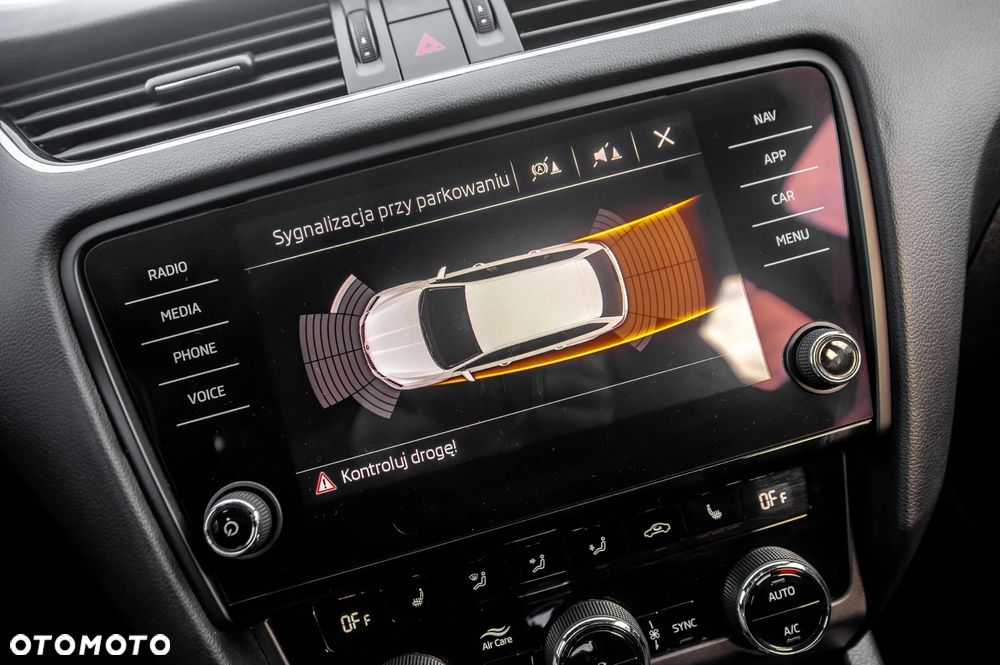 Skoda Octavia 2.0 TSI DSG RS 230 - 31