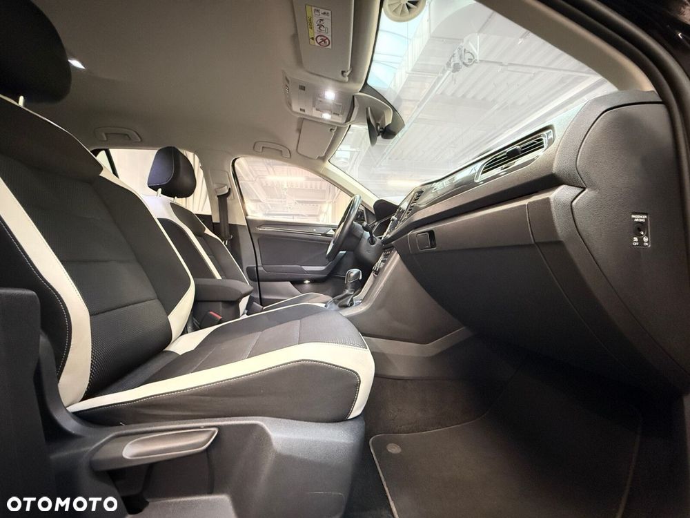 Volkswagen T-Roc 1.5 TSI ACT Premium DSG - 23