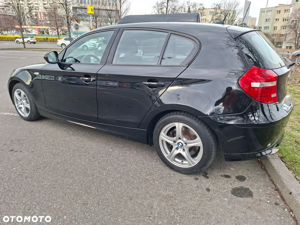 BMW Seria 1 118d - 10