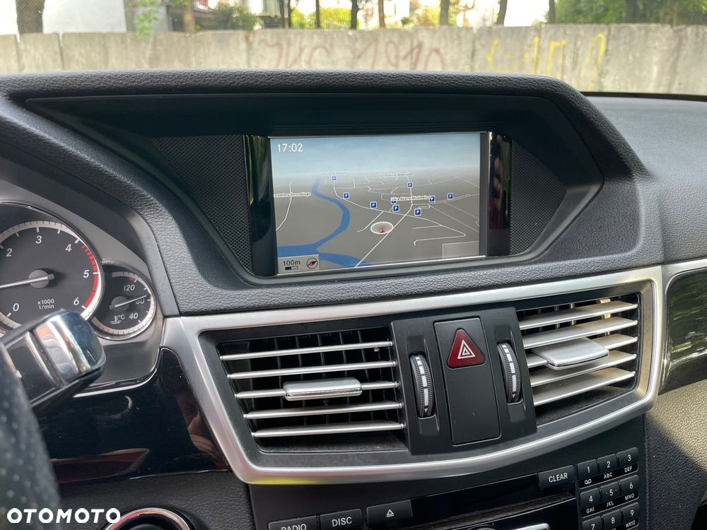 Mercedes-Benz Klasa E 220 BlueTEC 7G-TRONIC Avantgarde - 32