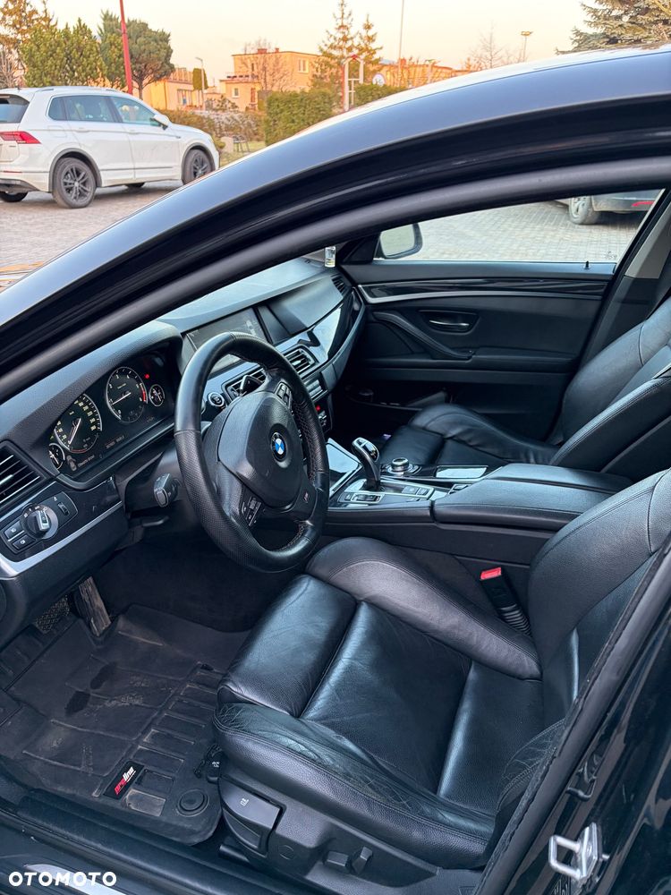 BMW Seria 5 520d - 14