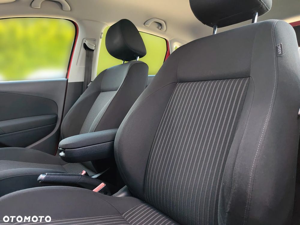 Volkswagen Polo 1.4 16V Comfortline CityLine - 11