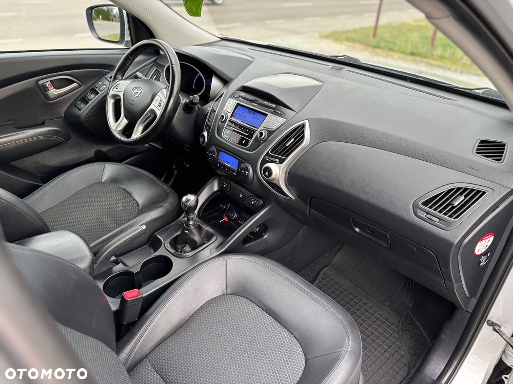 Hyundai ix35 - 12