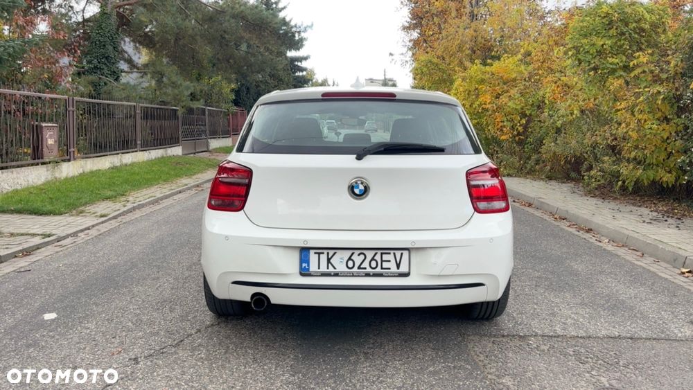 BMW Seria 1 116i Sport Line - 6