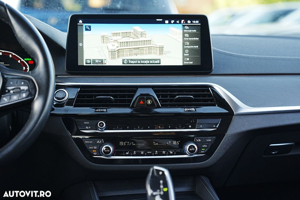 BMW Seria 5 530e xDrive AT PHEV - 25