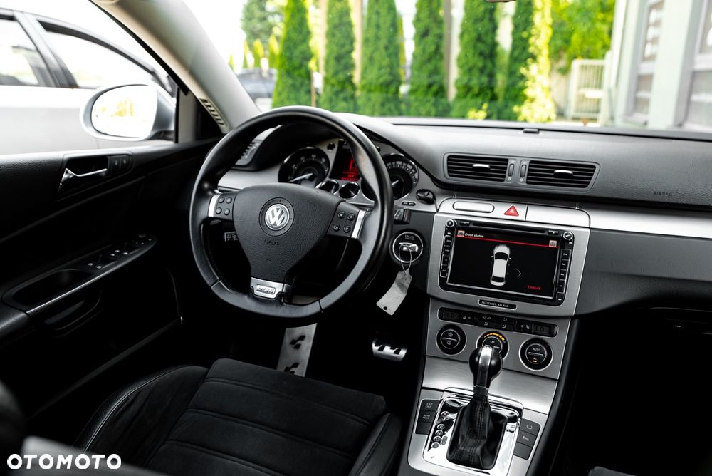 Volkswagen Passat Variant 3.6 V6 R36 - 27