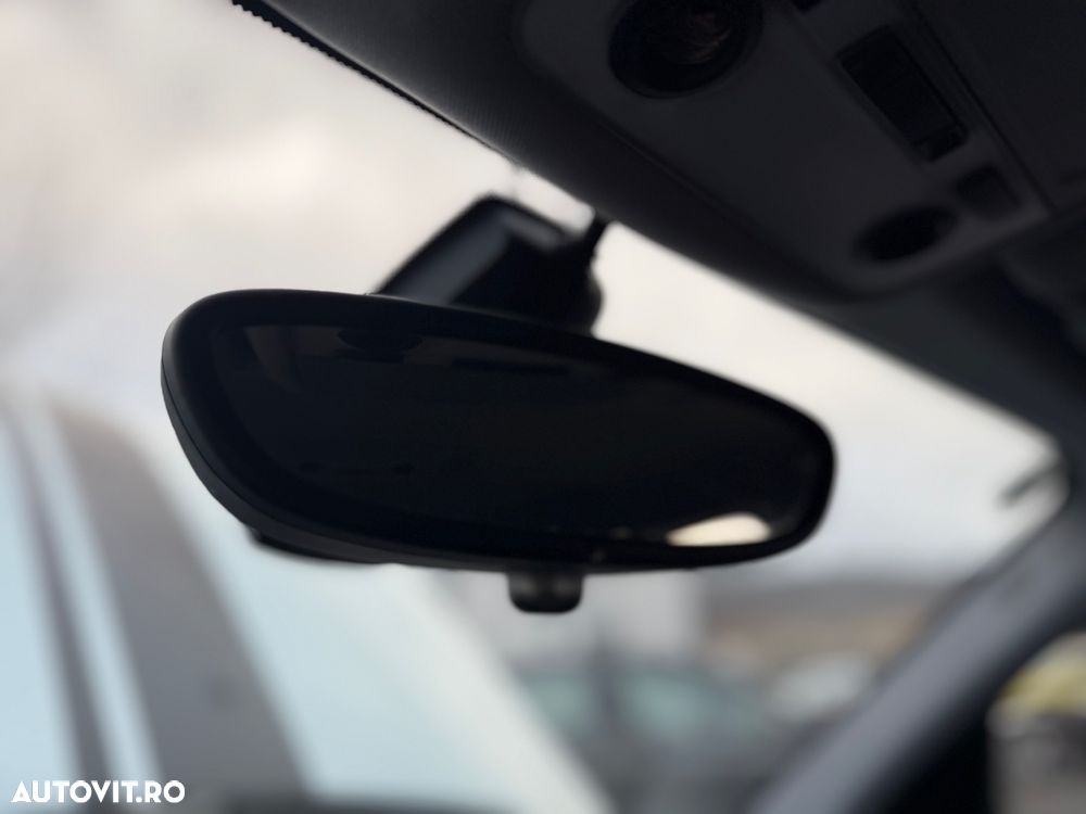 BMW Seria 1 116d DPF Edition Sport - 34