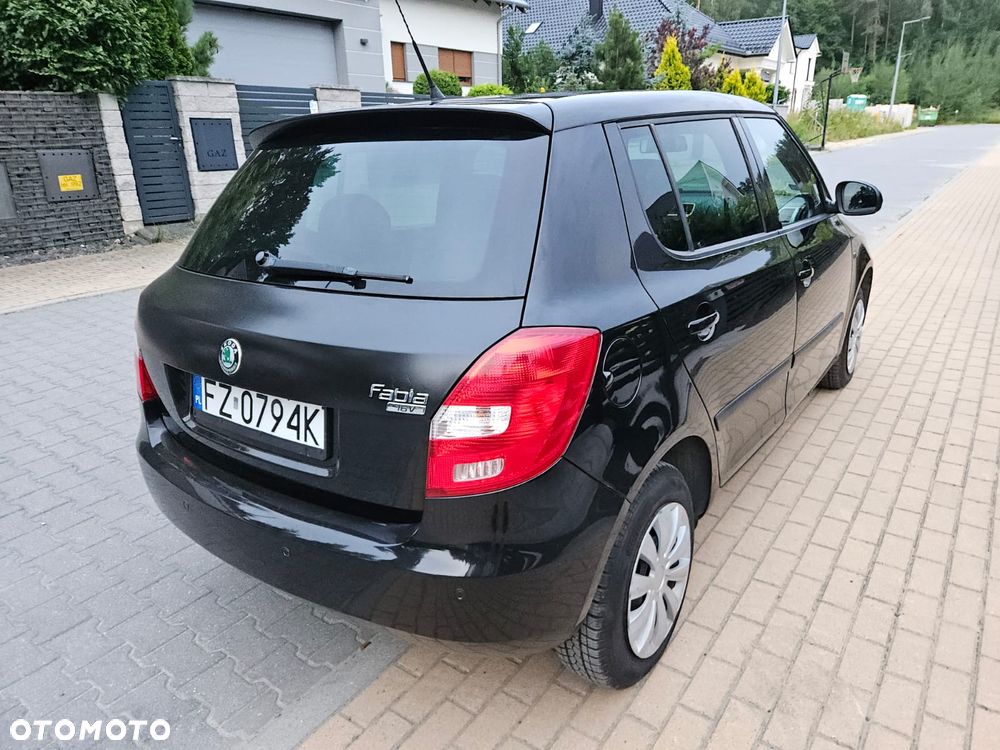 Skoda Fabia 1.4 16V Ambiente - 9