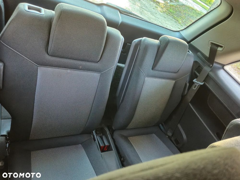 Opel Zafira - 13