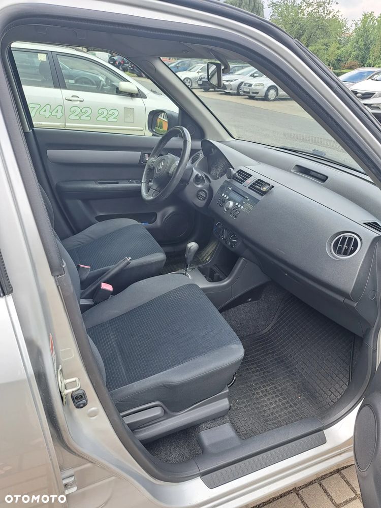 Suzuki Swift 1.5 GLX / Comfort - 9