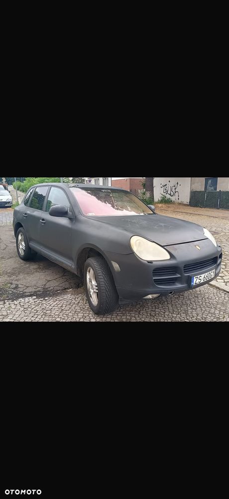 Porsche Cayenne - 6