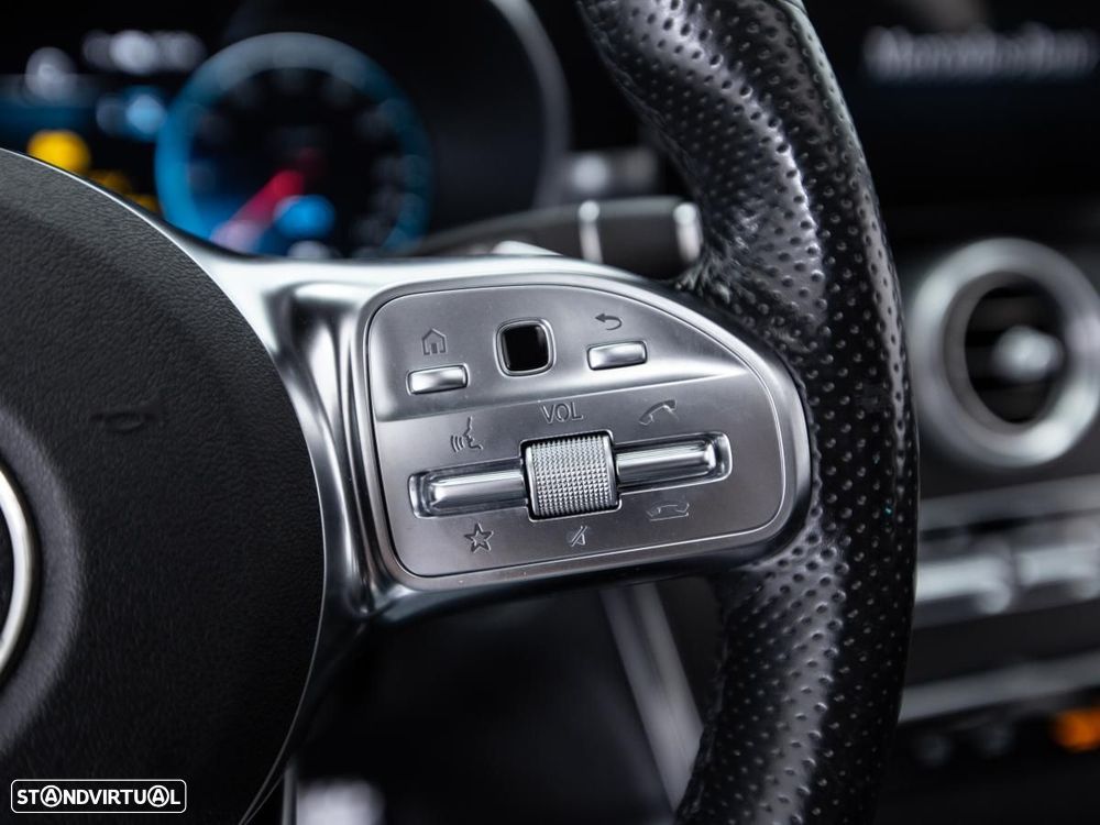 Mercedes-Benz GLC 300 de 4Matic 9G-TRONIC AMG Line - 25