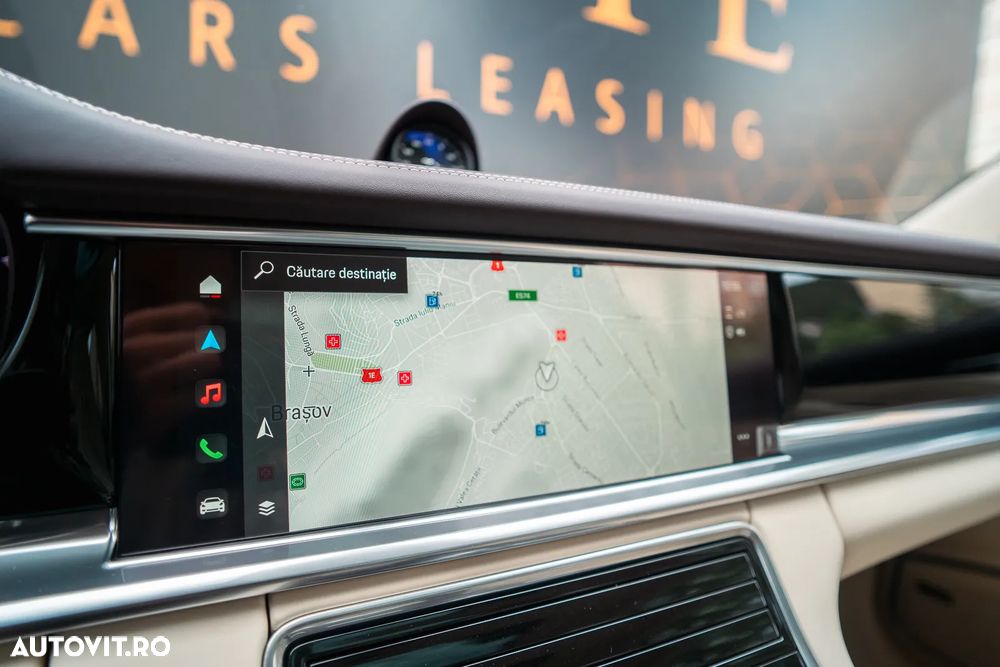 Porsche Panamera - 25