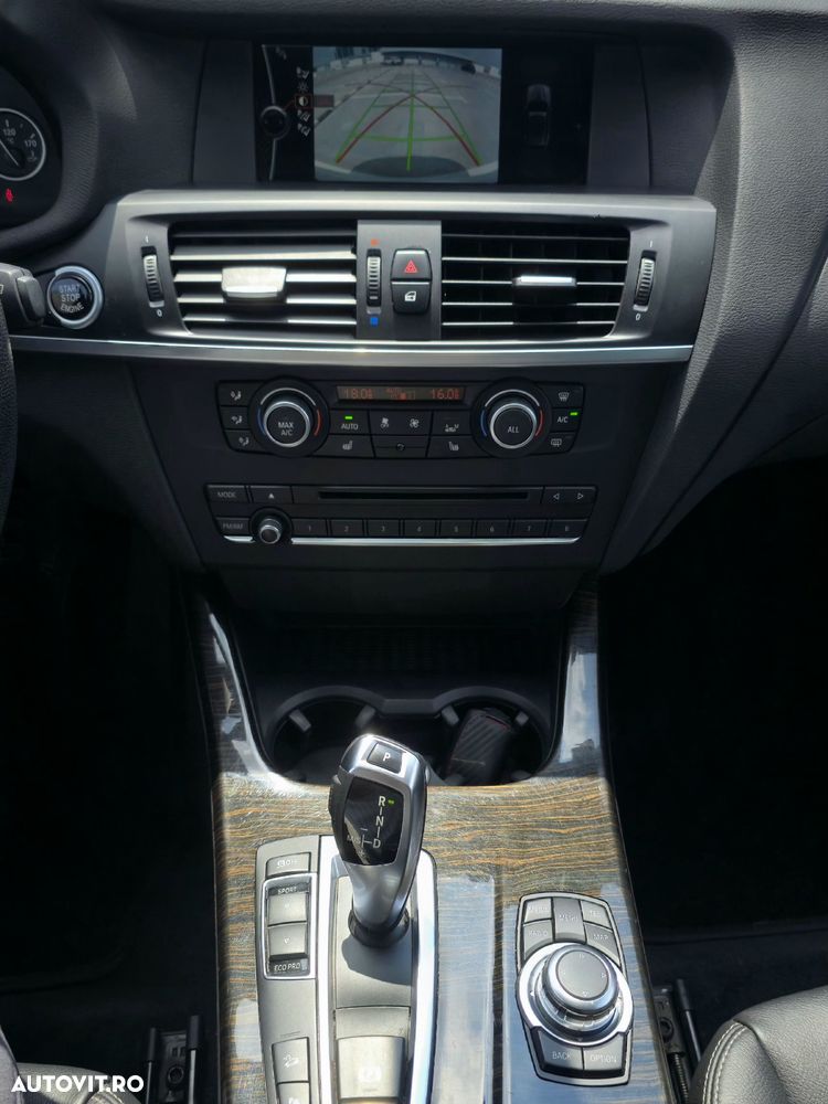 BMW X3 xDrive28i AT xLine - 18