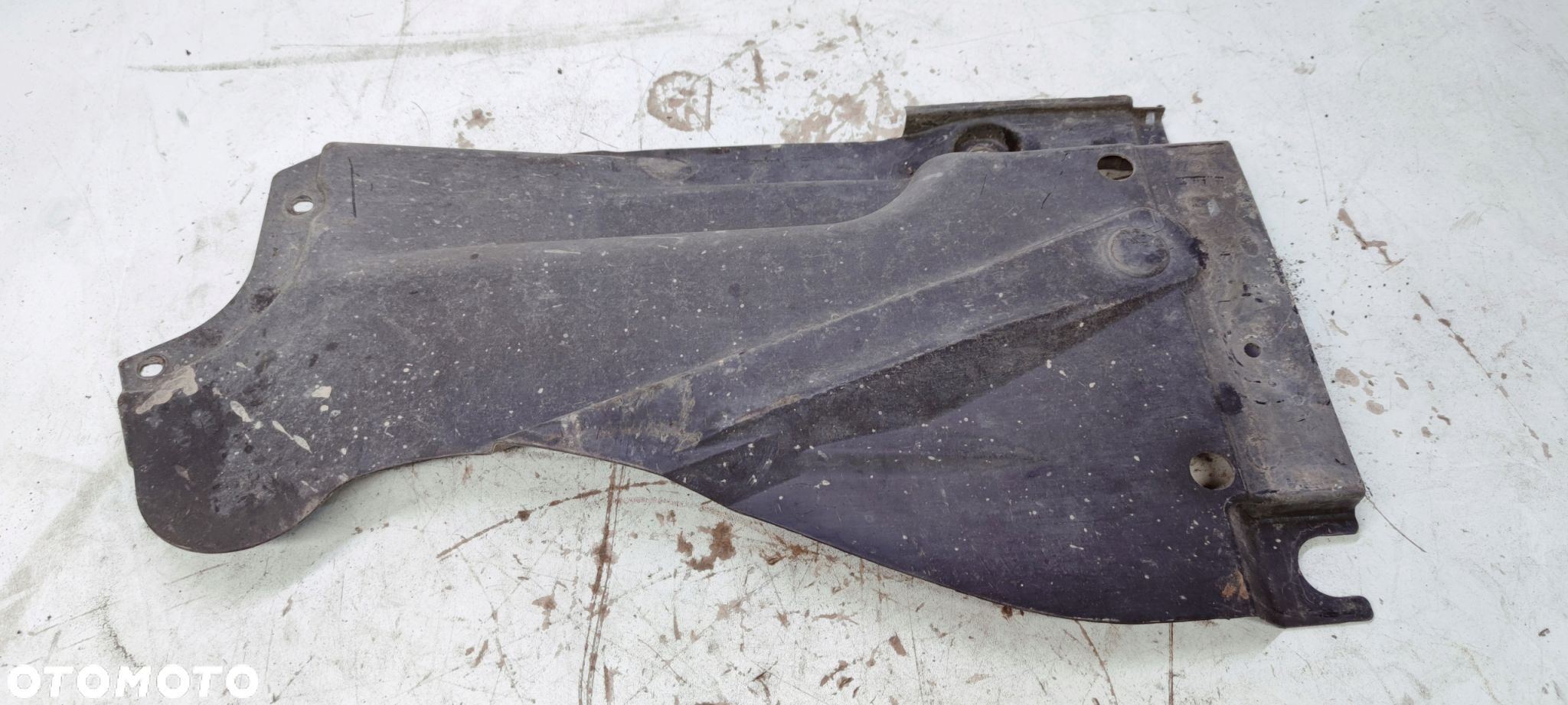 OSŁONA PODWOZIA PRAWY TYŁ AUDI A4 B6 B7 8E0825216D - 4