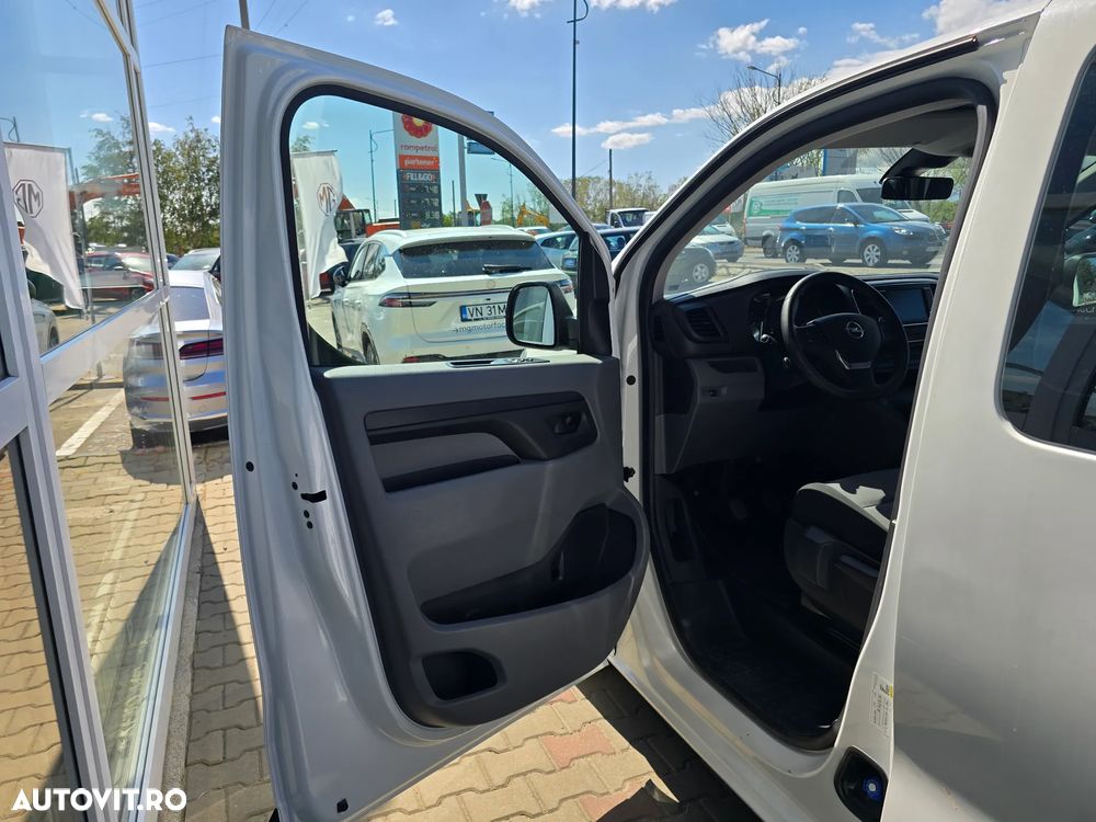 Opel Vivaro 2.0 D L - 14