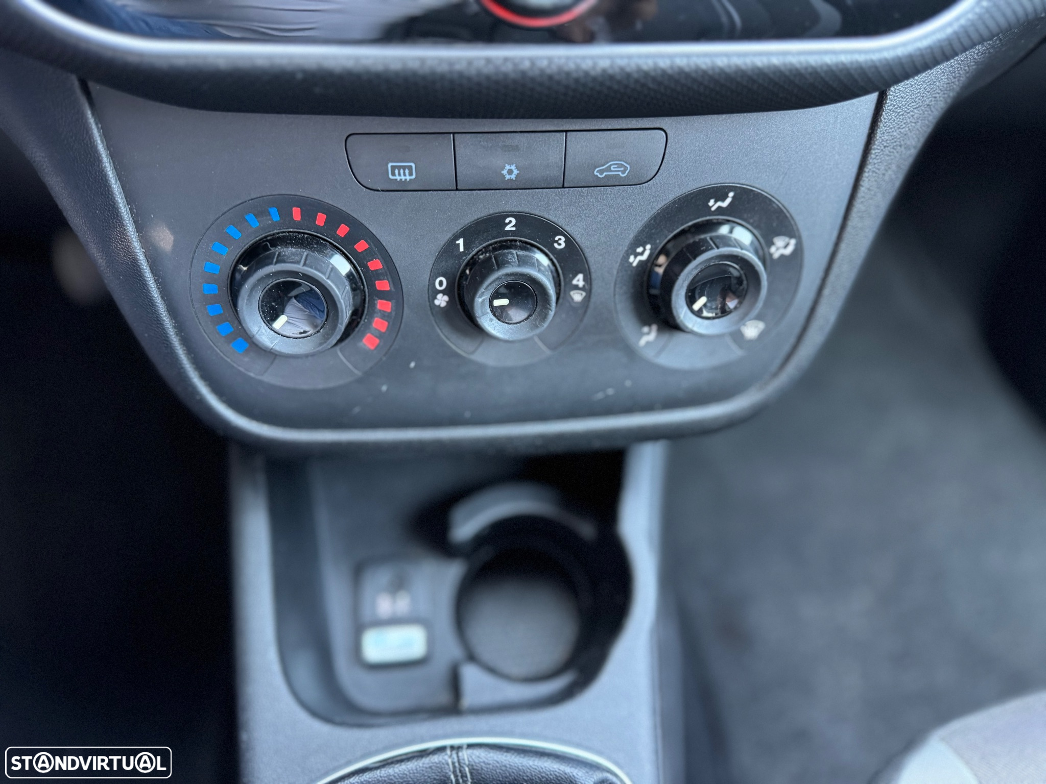 Fiat Punto Evo 1.3 M-Jet Dynamic Style - 14