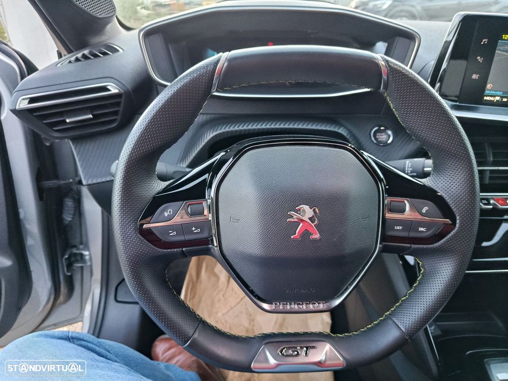 Peugeot e-208 50 kWh GT - 12