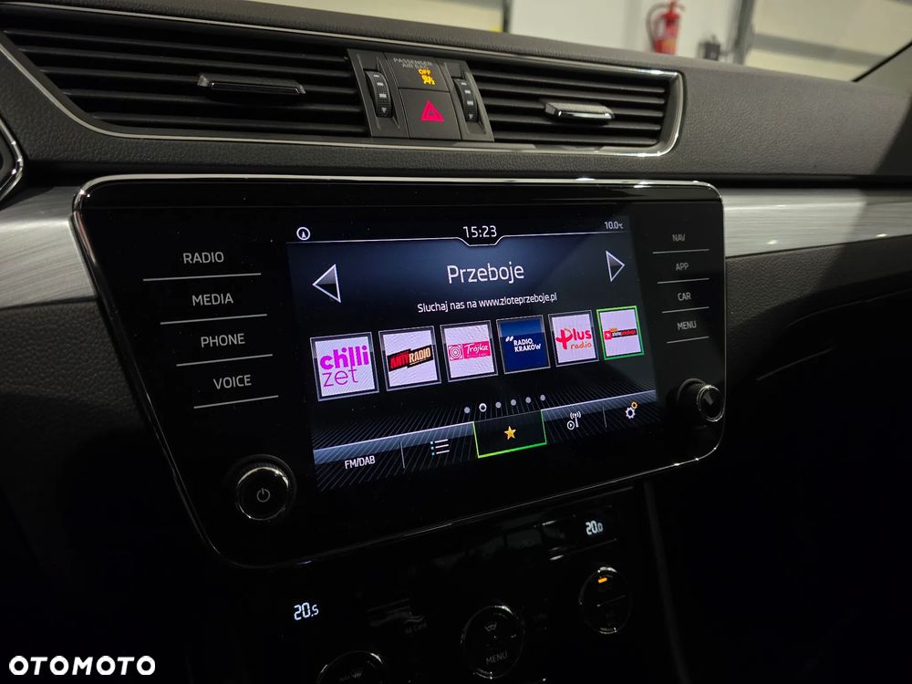 Skoda Superb 2.0 TDI SCR Ambition DSG - 15