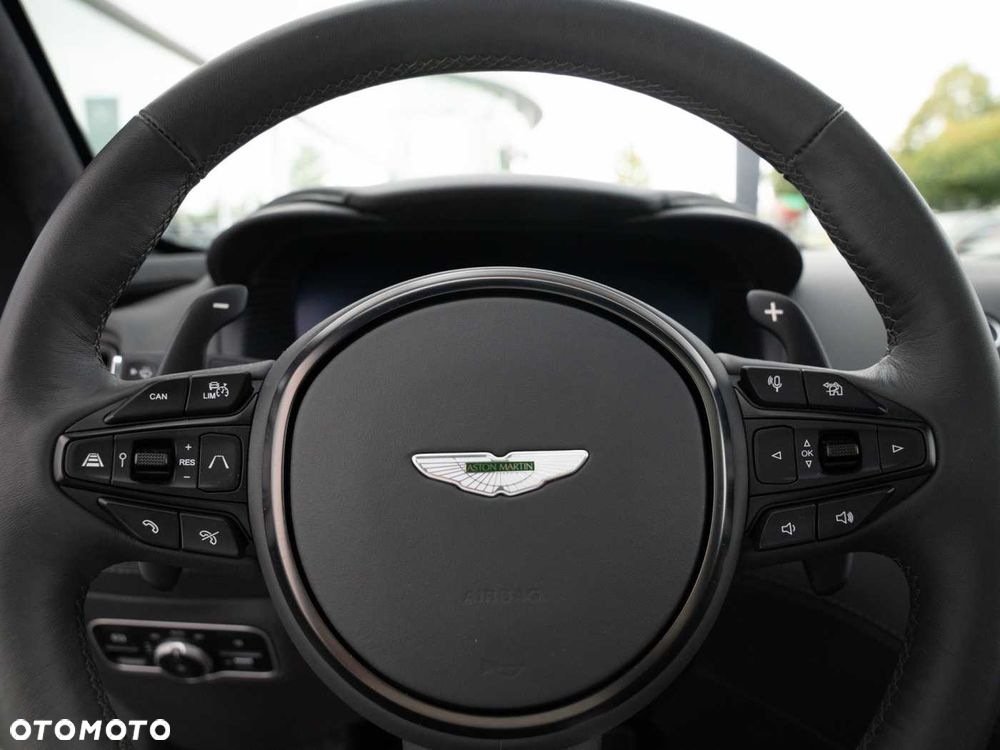 Aston Martin DBX707 - 12