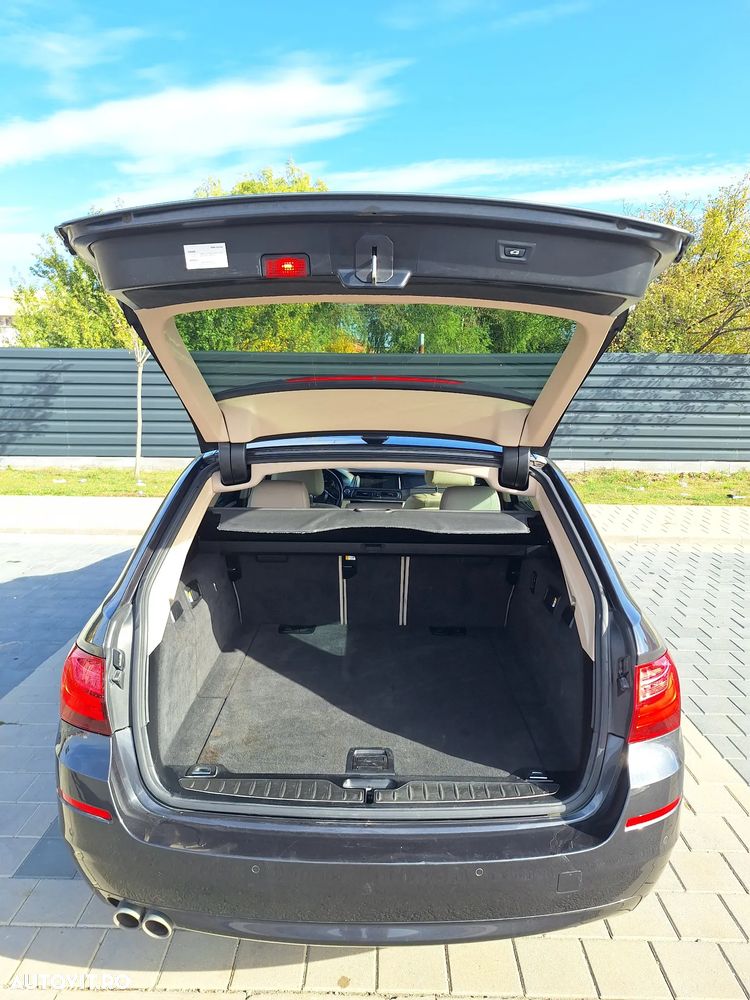 BMW Seria 5 520d - 17