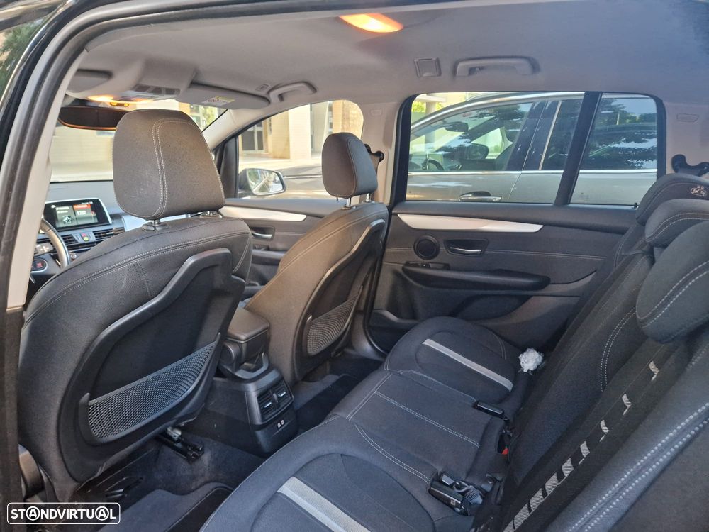 BMW 216 Gran Tourer d Luxury Line - 4