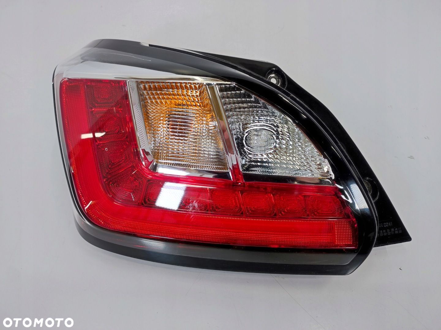 LAMPA TYŁ TYLNA LEWA MITSUBISHI SPACE STAR II LIFT LED ADU022-0000 8330B245 - 1