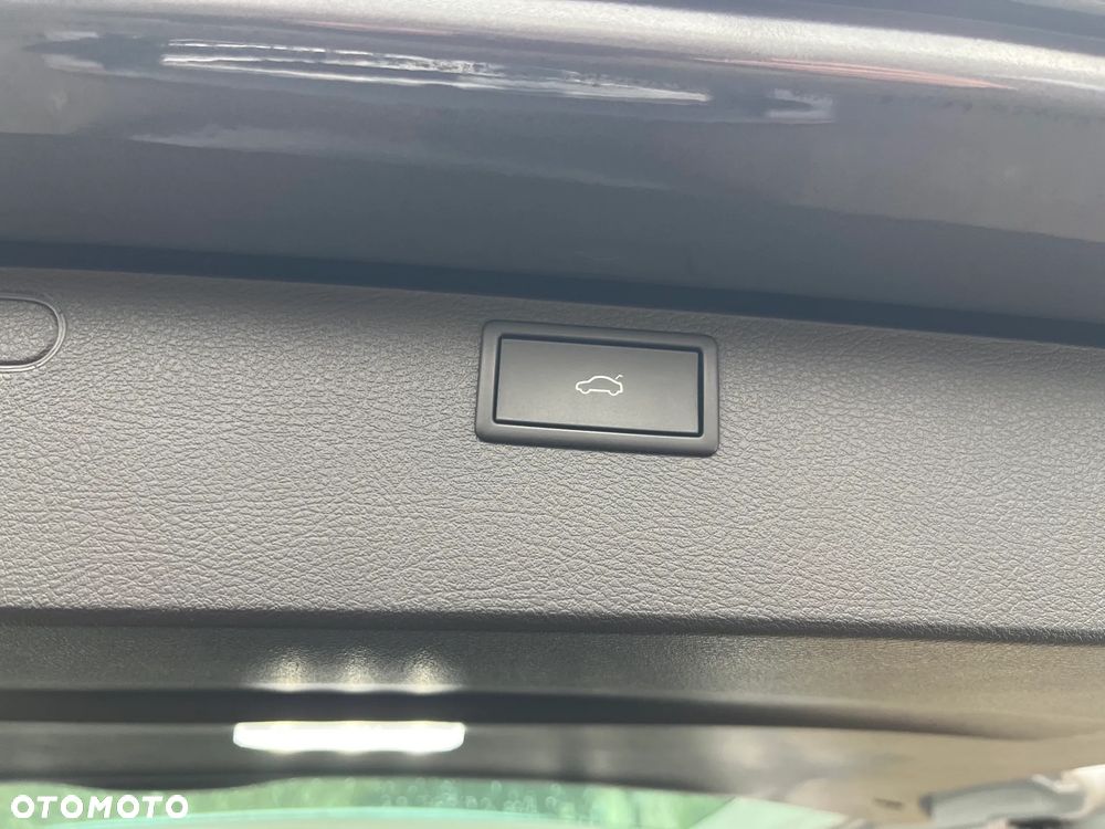 Volkswagen Multivan 2.0 TDI L1 Highline 4Motion DSG - 19