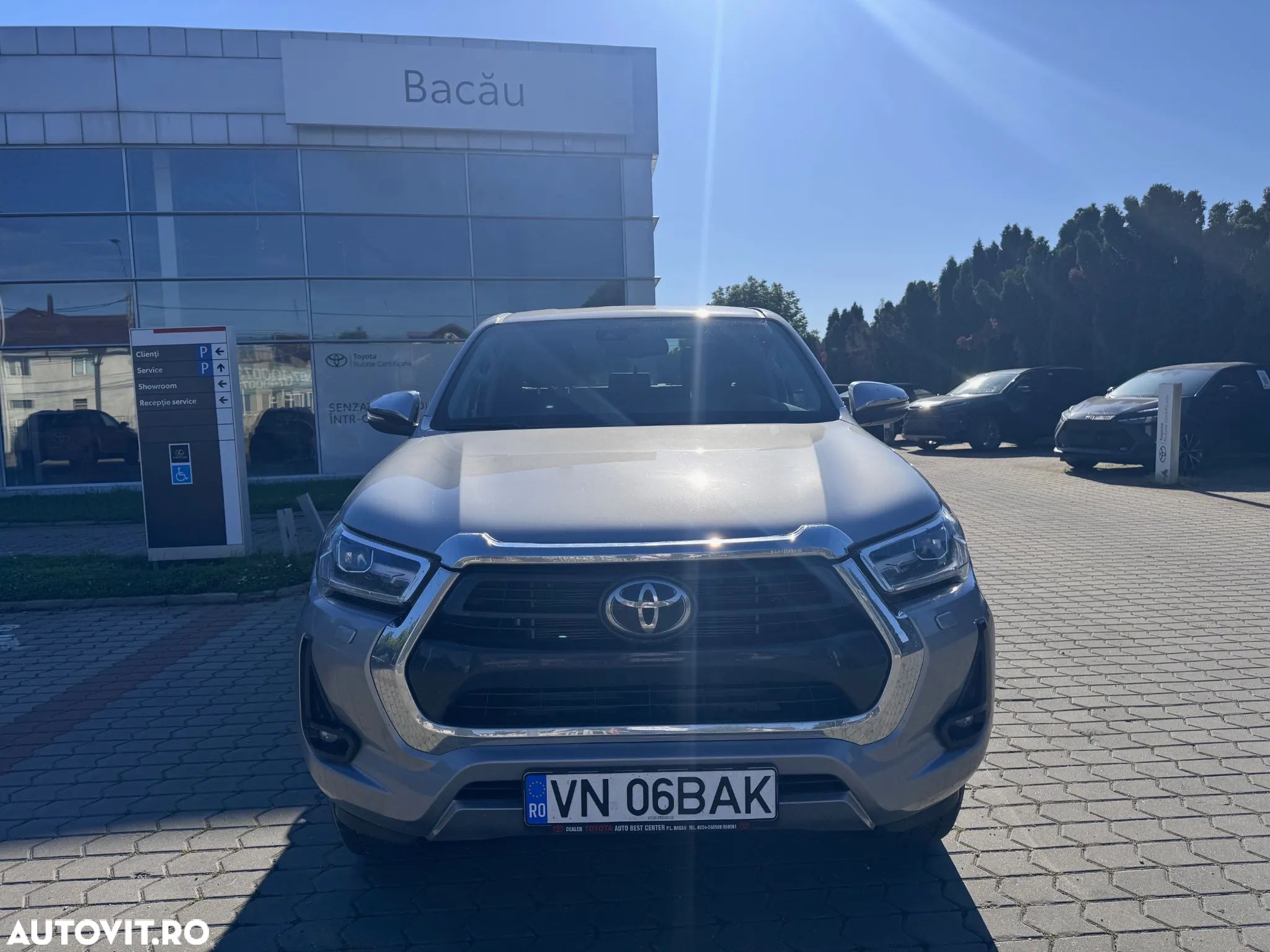 Toyota Hilux 2.4D 150CP 4x4 Double Cab AT Executive - 1