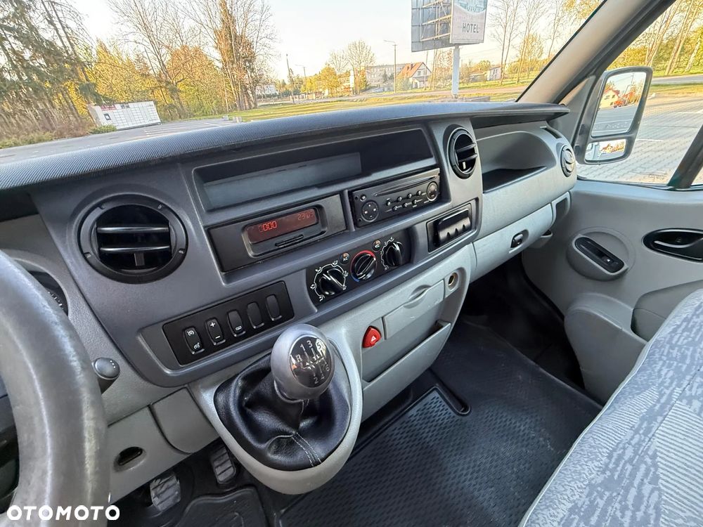 Renault Master - 22