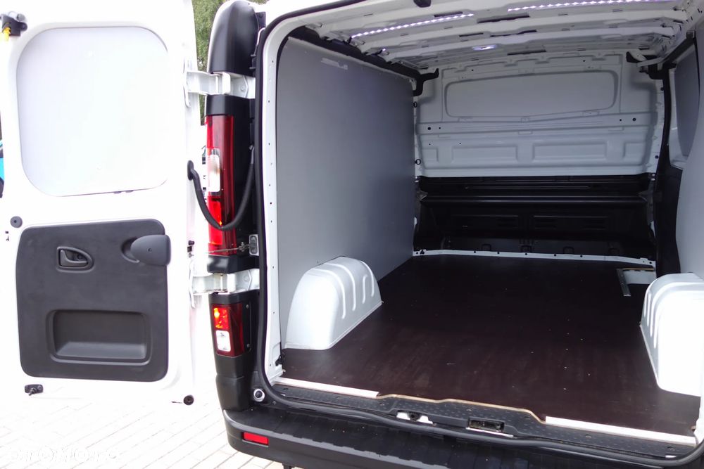 Renault Trafic Automat  2.0 Dci 145 KM  L1H1 Klima Kamera Webasto - 9