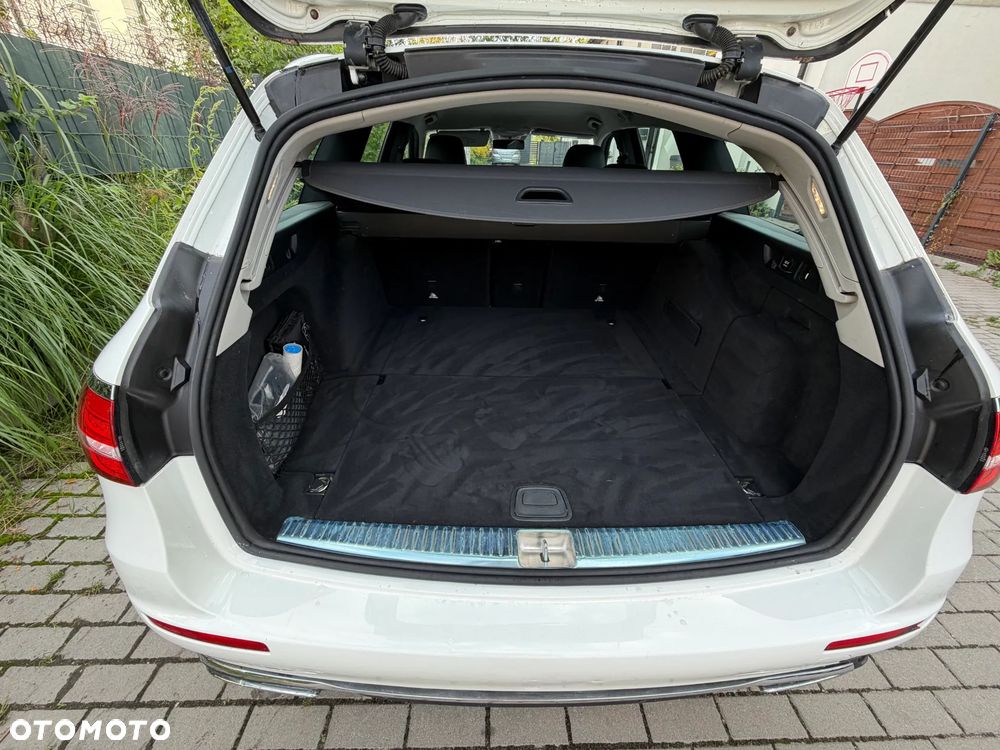 Mercedes-Benz Klasa E 400 d 4-Matic 9G-TRONIC - 7