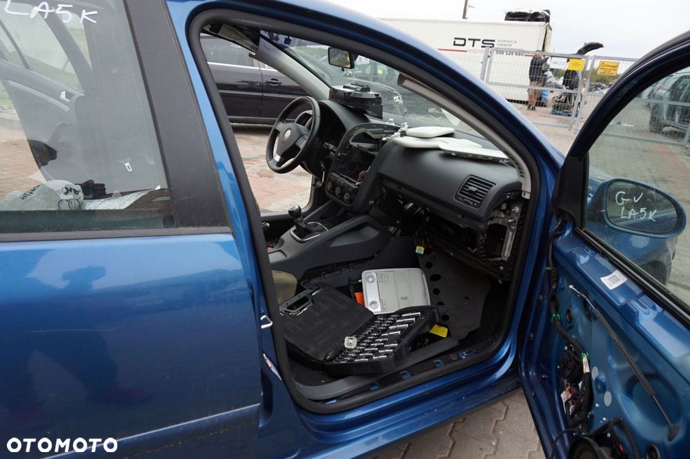VOLKSWAGEN GOLF V 5D HB 2007 LA5K 1.4 TSI CAXA 122KM JPG NIEBIESKI na części - 15