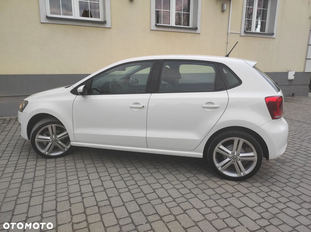 Volkswagen Polo - 5