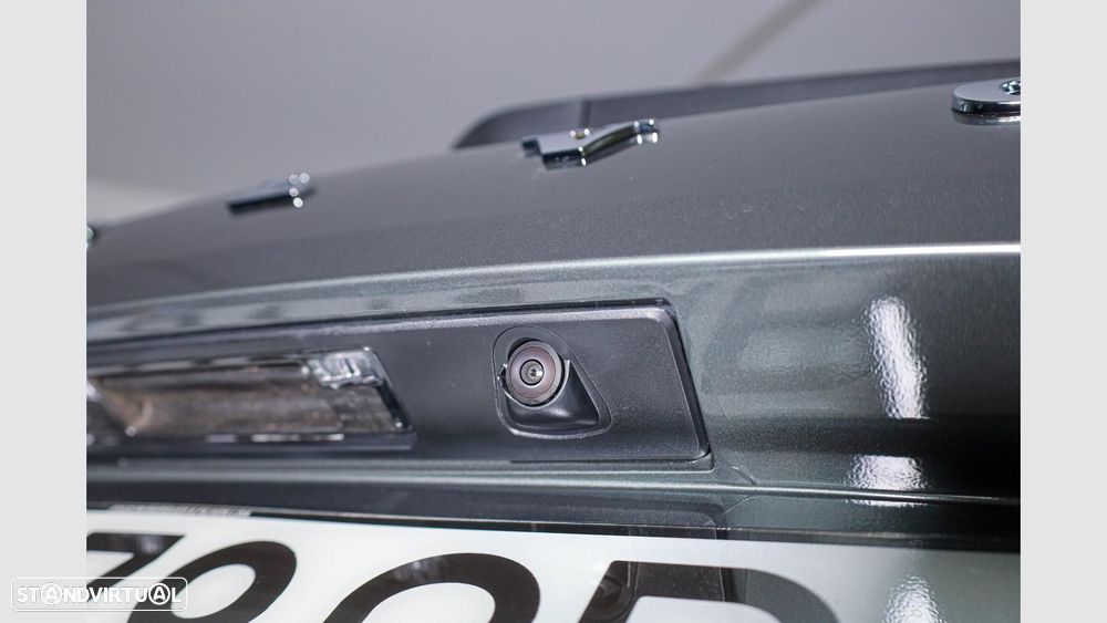 Volvo XC 60 2.0 T6 PHEV Plus Dark AWD - 19