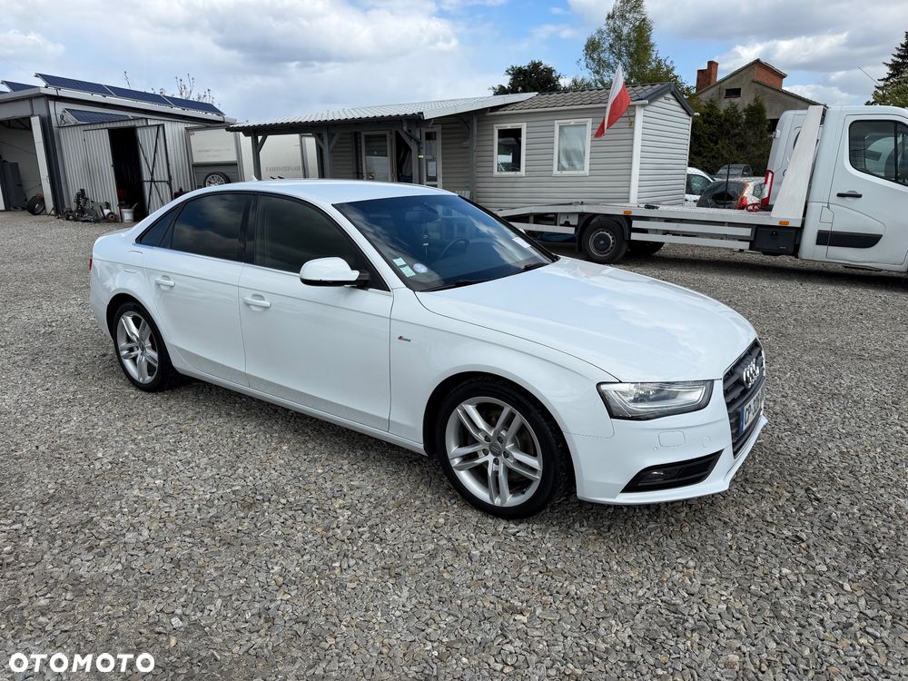 Audi A4 Limousine 2.0 TFSI quattro S tronic S line Sportpaket - 3