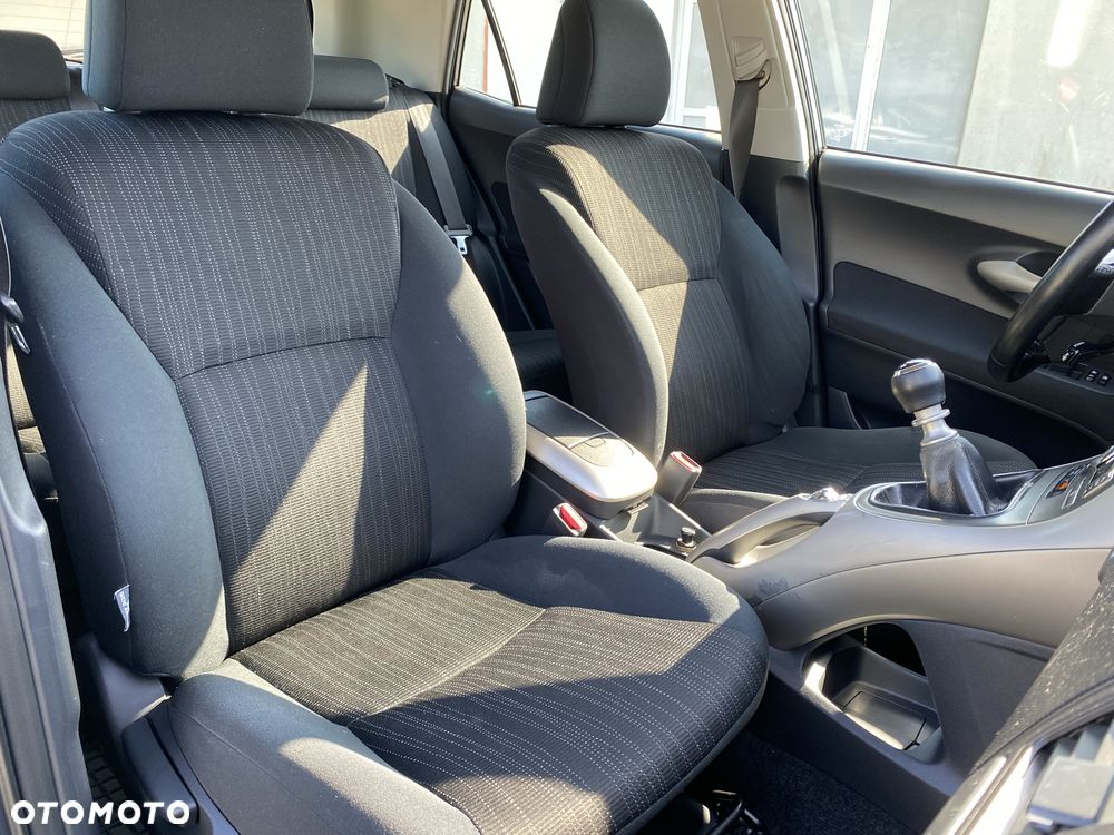 Toyota Auris - 7