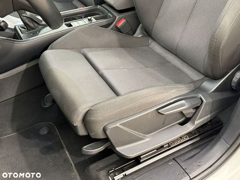 Audi Q3 - 18