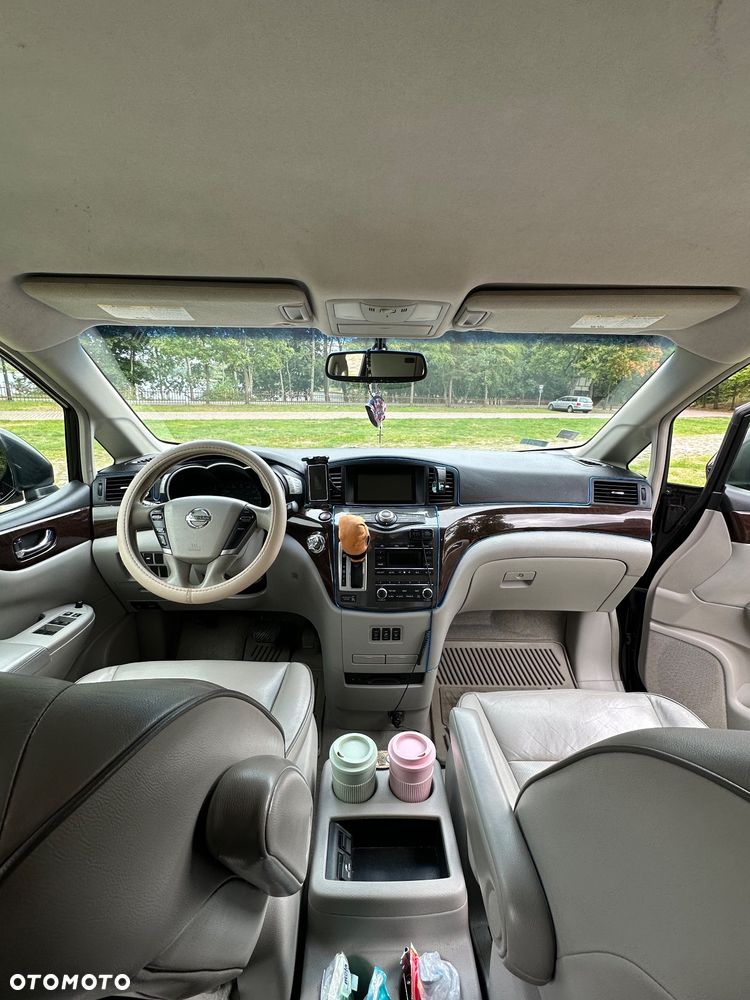 Nissan Quest 3.5 SL - 6