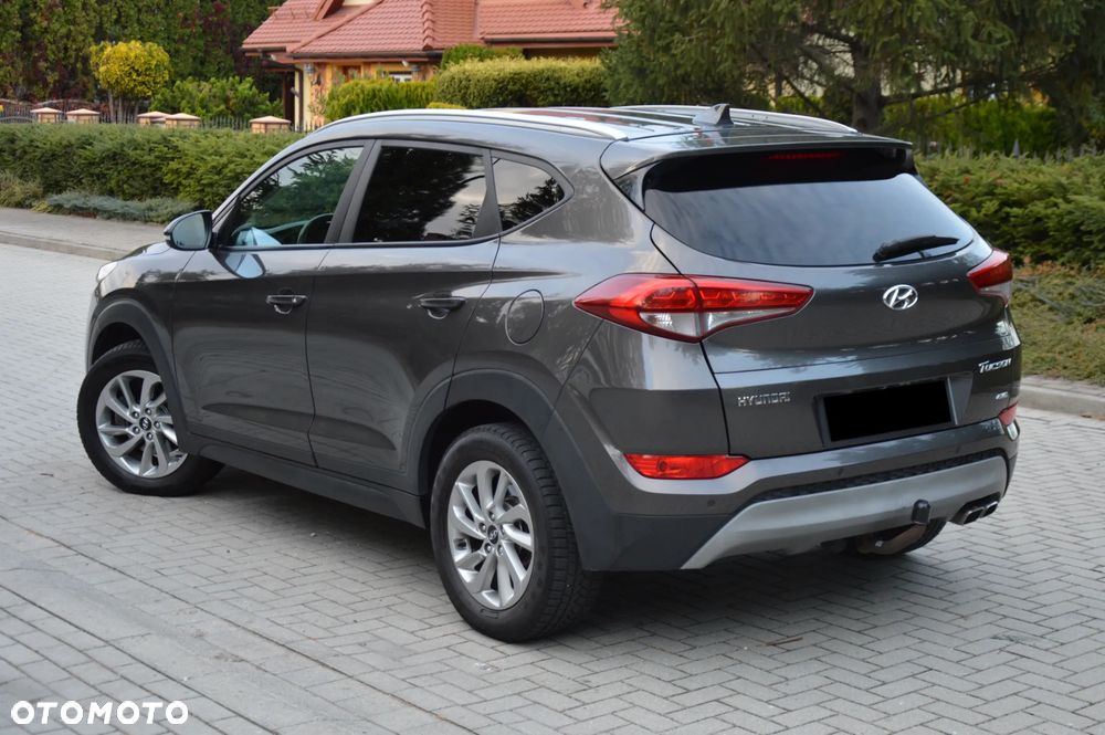 Hyundai Tucson 2.0 CRDi 4WD Automatik Advantage - 4