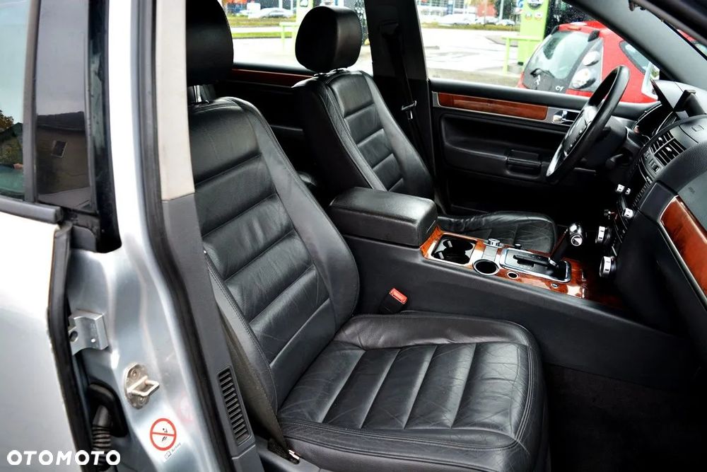 Volkswagen Touareg 3.2 V6 Automatik - 21