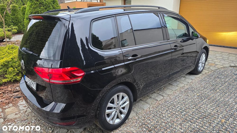 Volkswagen Touran 1.6 TDI SCR BlueMotion Technology DSG Trendline - 3