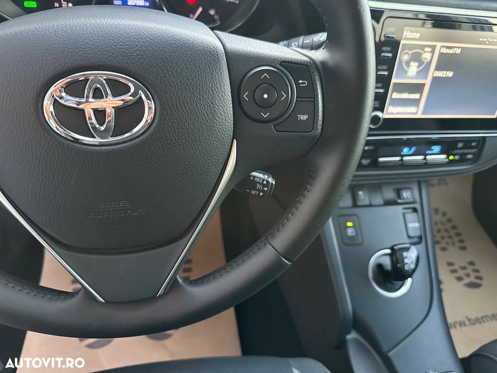 Toyota Auris 1.8 L VVT-i Hybrid Sol - 16