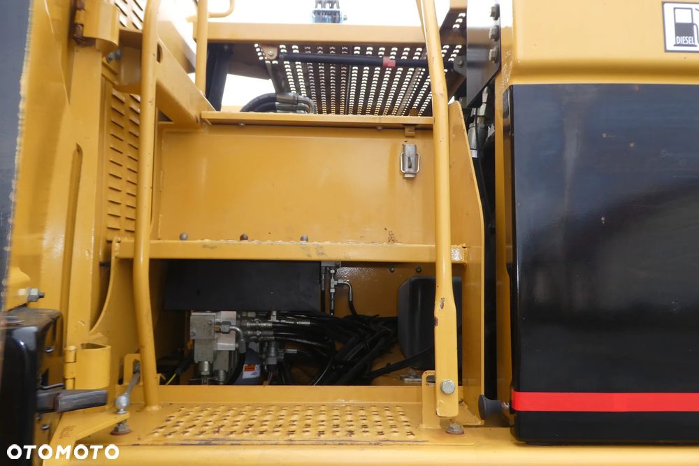 Caterpillar M315C Z NIEMIEC TRZY ŁYZKI - 21