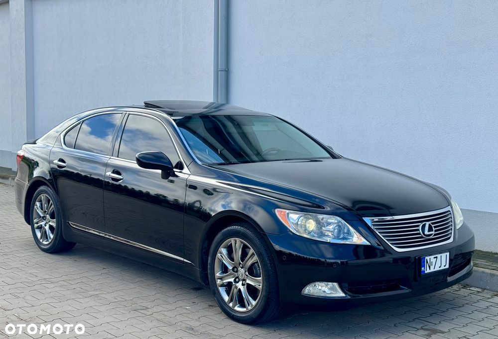 Lexus LS - 32