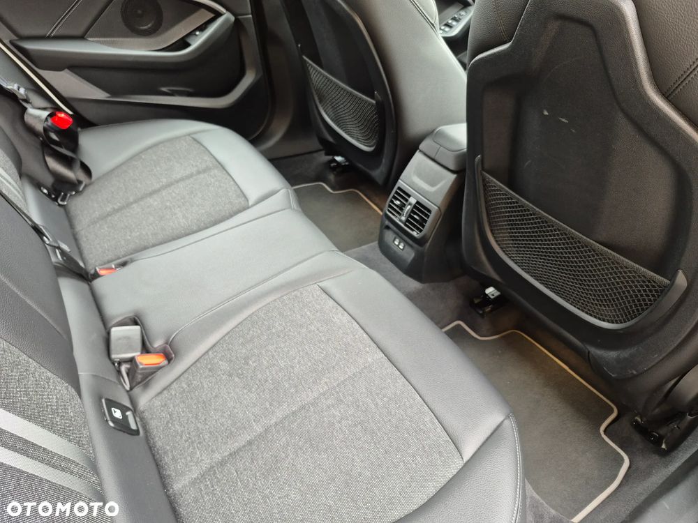 BMW Seria 1 118i GPF Sport Line - 20