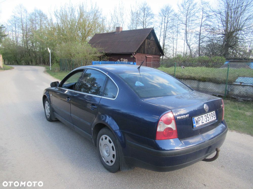 Volkswagen Passat - 3