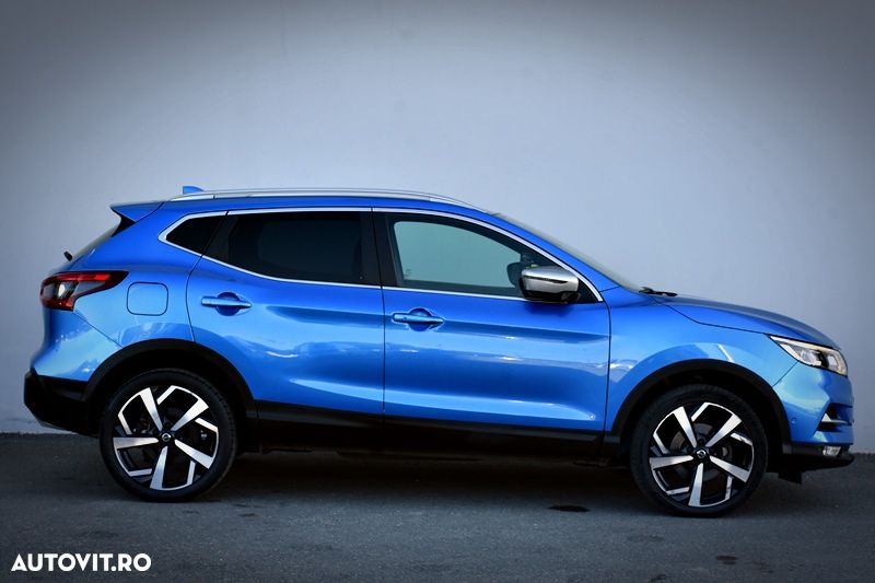 Nissan Qashqai 1.6 DCI Xtronic TEKNA+ - 9