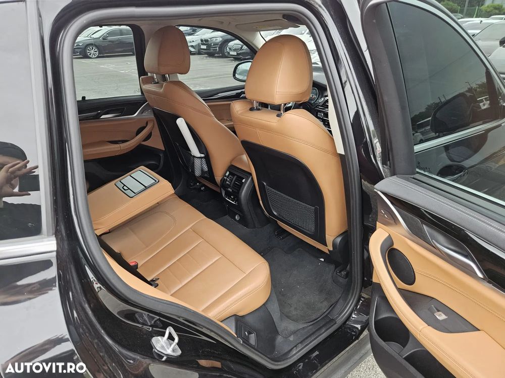 BMW X3 xDrive20d AT xLine - 17